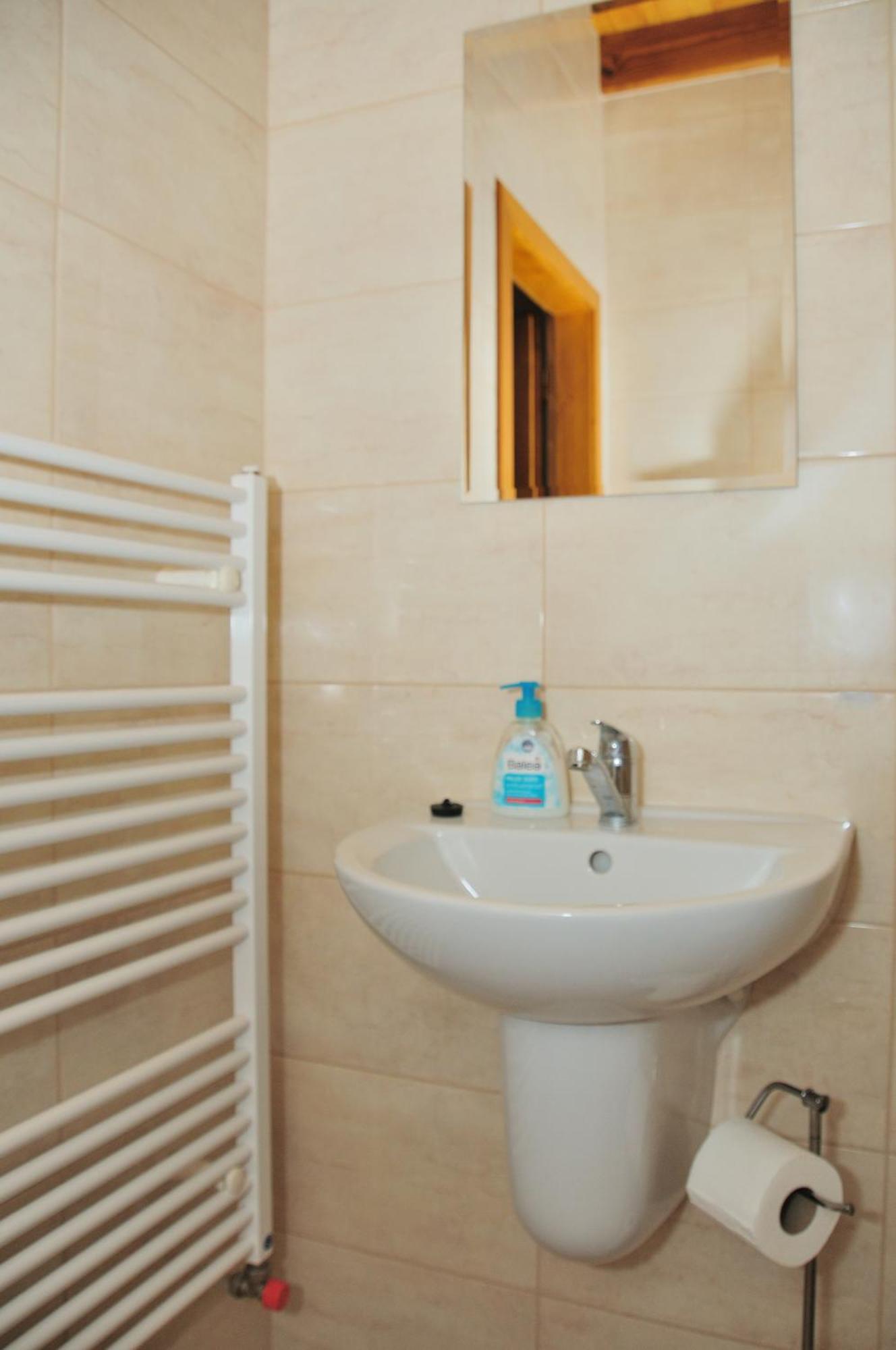 Nero Apartman Velky Meder Exterior photo